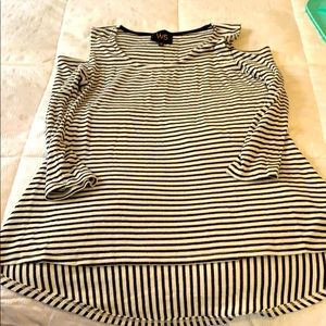 Women’s shoulder cut out shirt